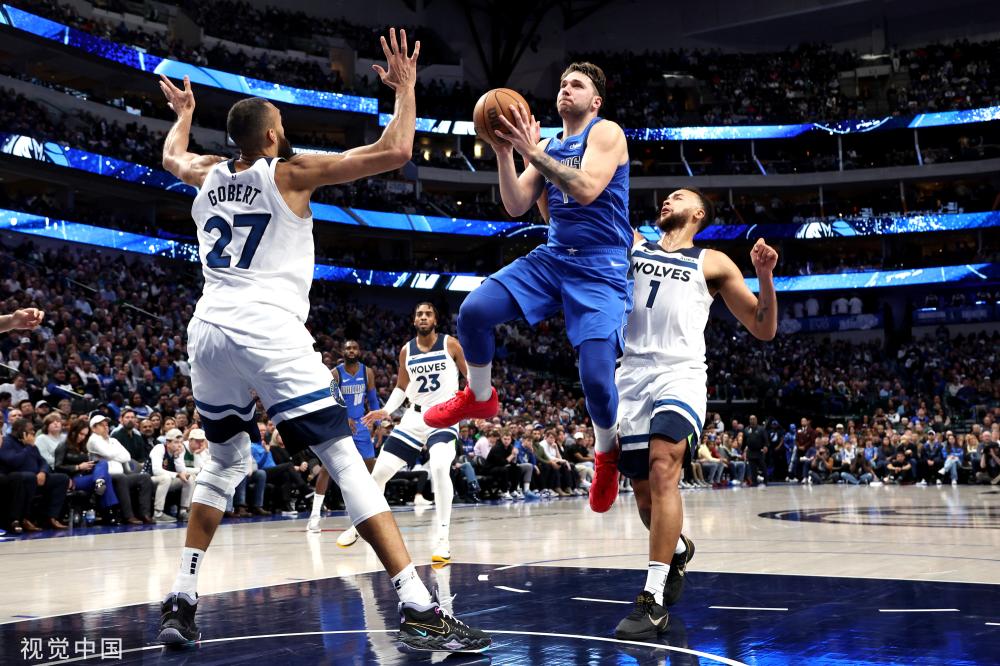 他在外战正 他在外战正