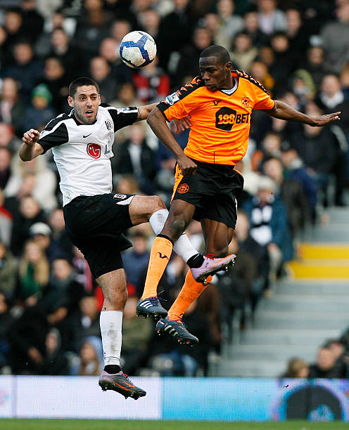 为曼城提供 为曼城提供