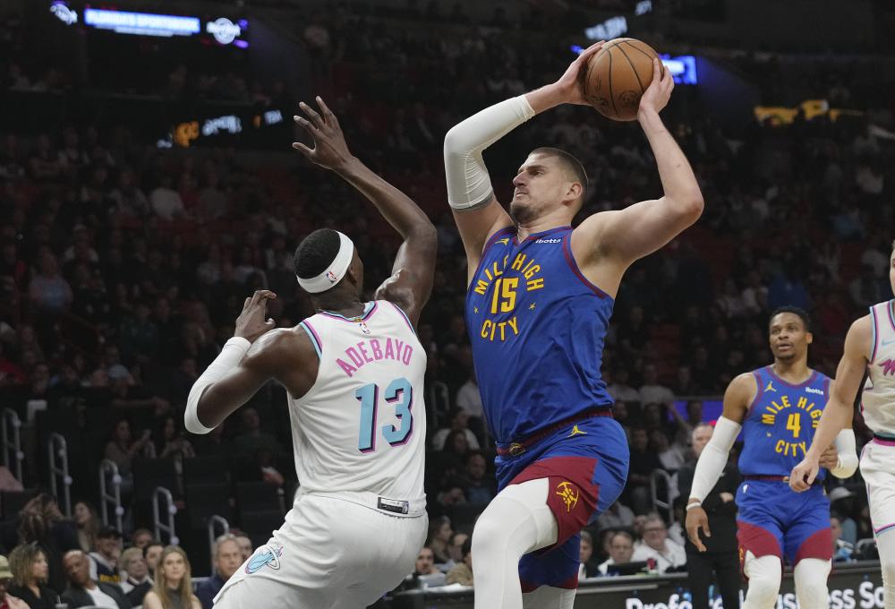 在门兴和狼 在门兴和狼