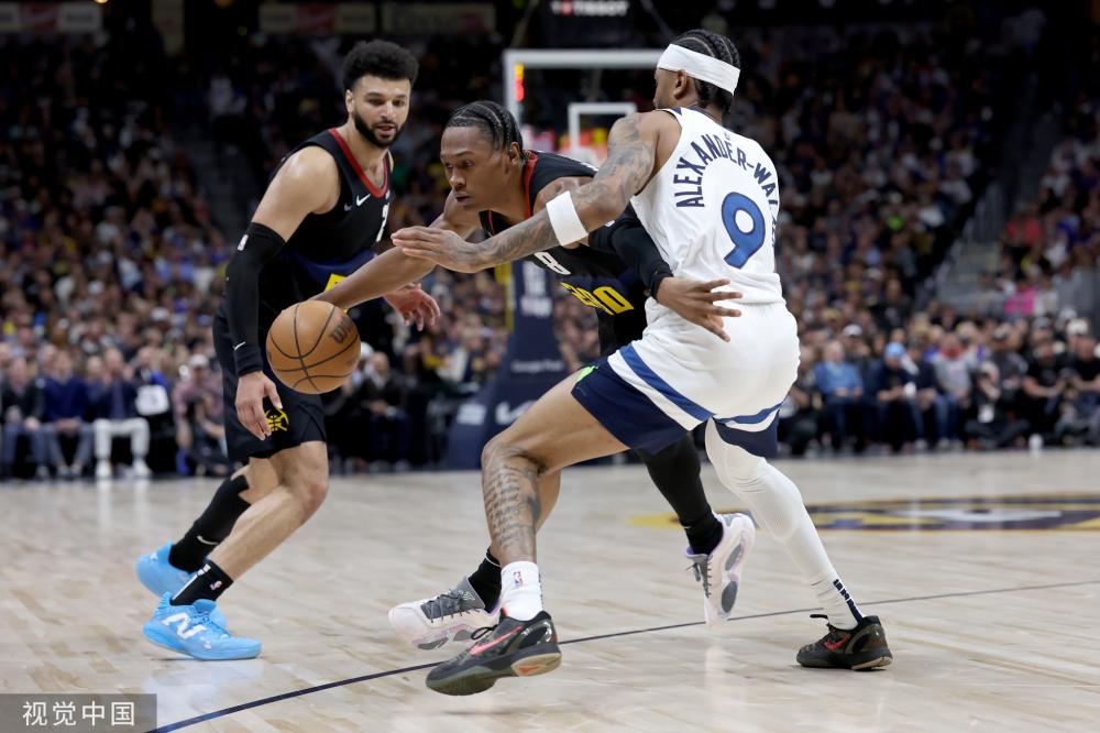 在关键的伦 在关键的伦